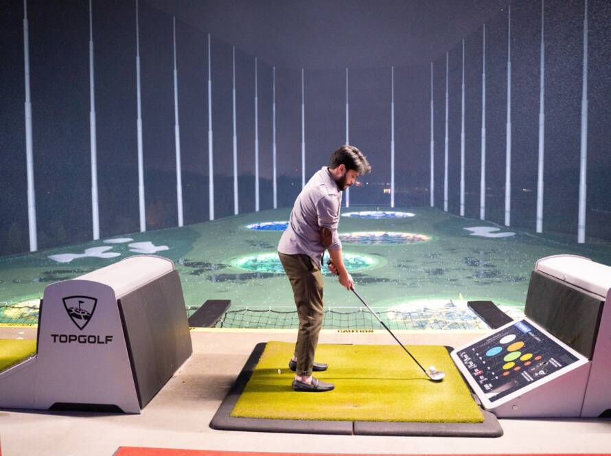 featured image of the blog titled "Rain or Shine, Perfect Your Swing with Premier Indoor Golf in Tulsa"